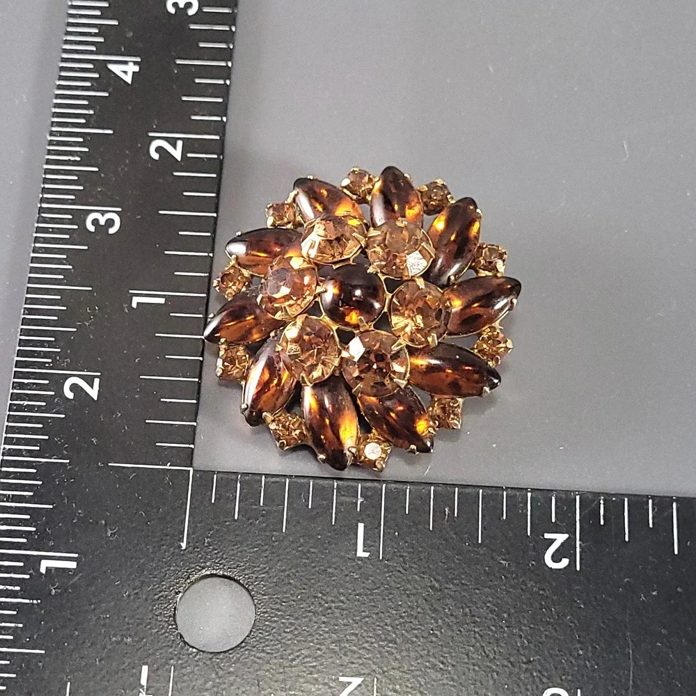 Vintage WEISS  Brooch Root Beer Brown Champagne Rhinestone Cabochon Cluster